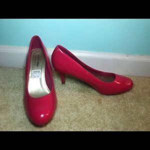 New shoes never worn